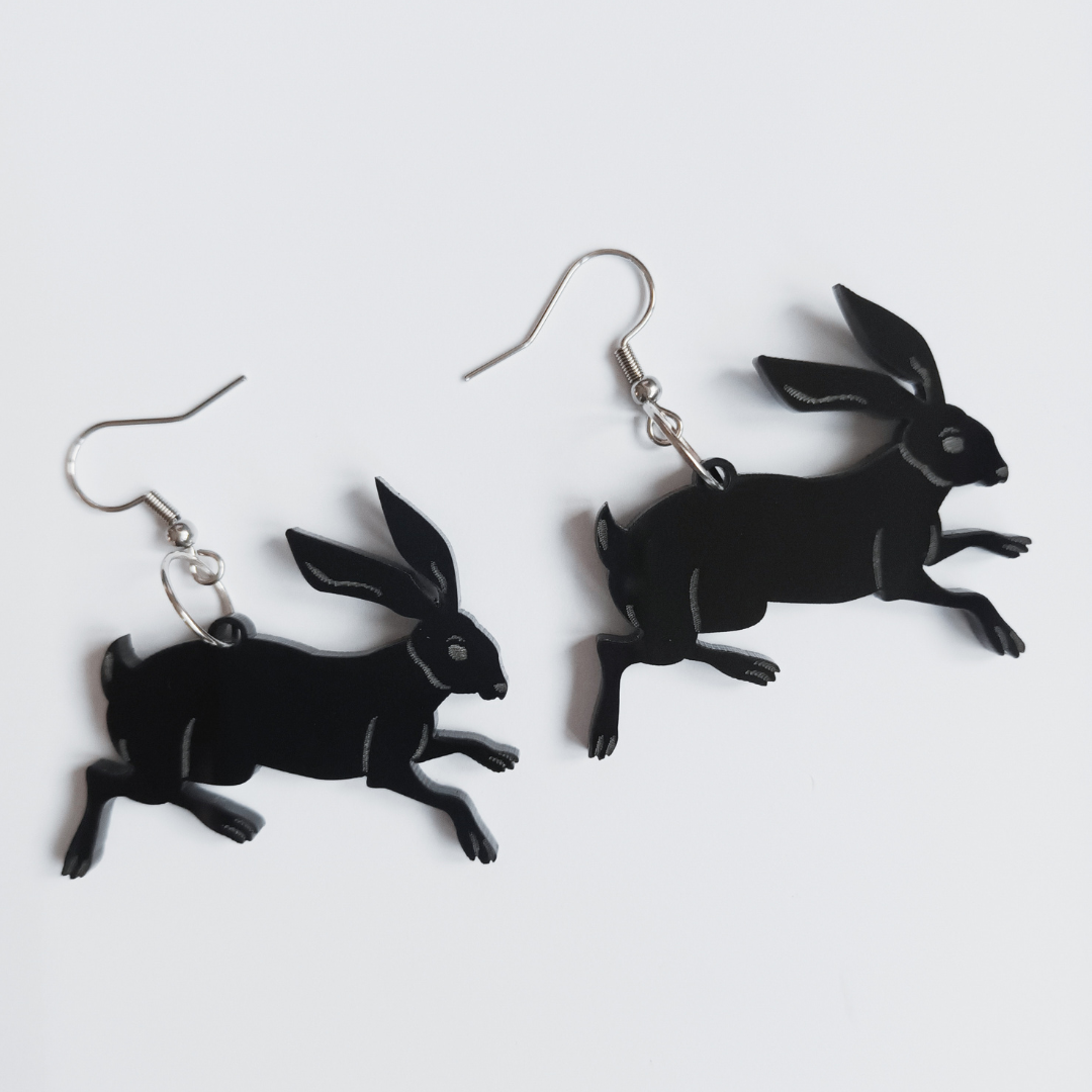 Aretes Flama, Conejo, Cuervo o Mano - LaGalan Illustration