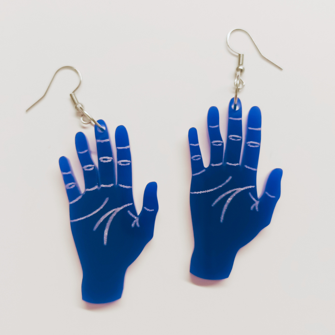 Aretes Flama, Conejo, Cuervo o Mano - LaGalan Illustration